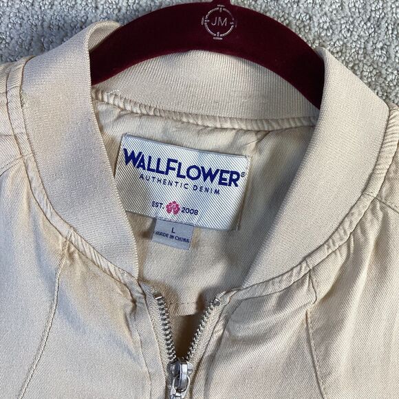 Wallflower Bomber Jacket Women's Zip Up Drawstring Waist Casual Crop Top Large - Picture 5 of 6
